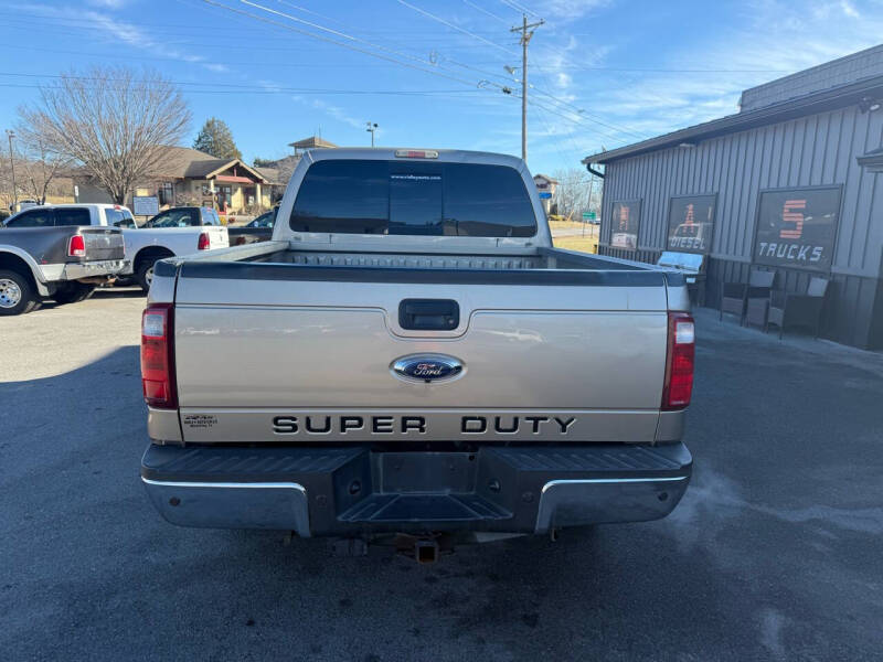 2014 Ford F-250 Super Duty Lariat photo 7