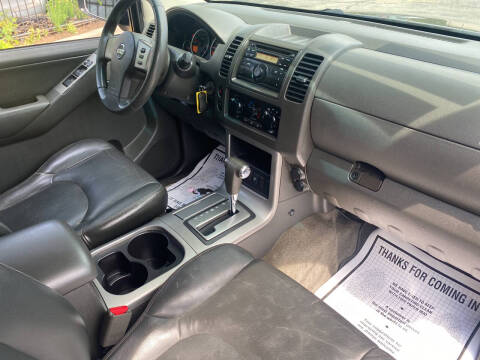 2011 Nissan Pathfinder Silver Edition