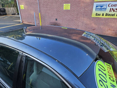 2010 Toyota Camry LE