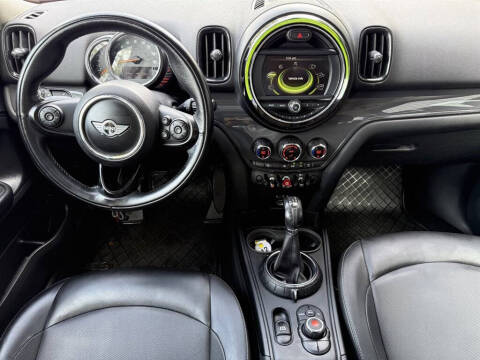 2017 MINI Countryman Cooper