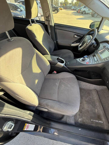 2014 Toyota Prius Two