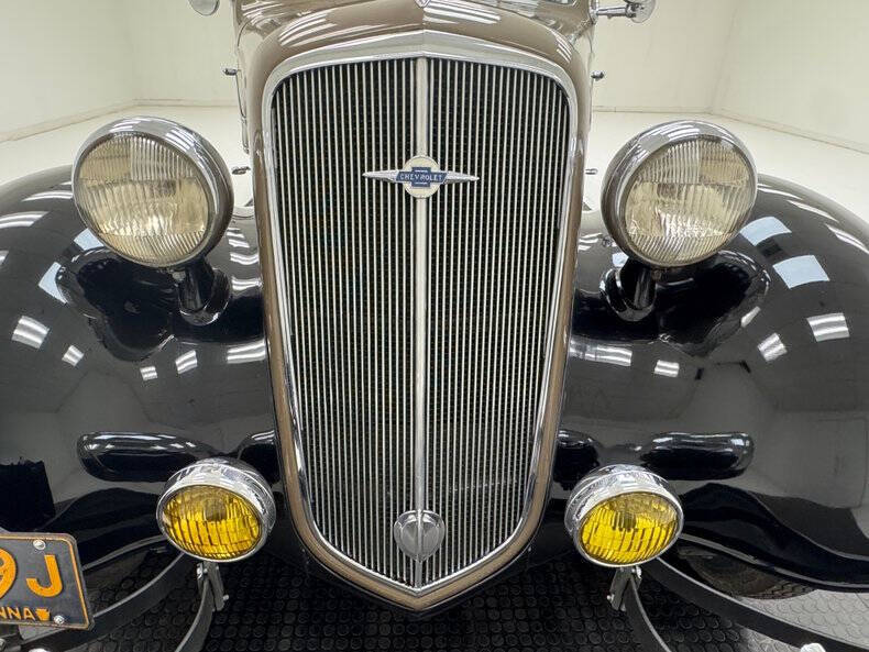1935 Chevrolet Master Deluxe