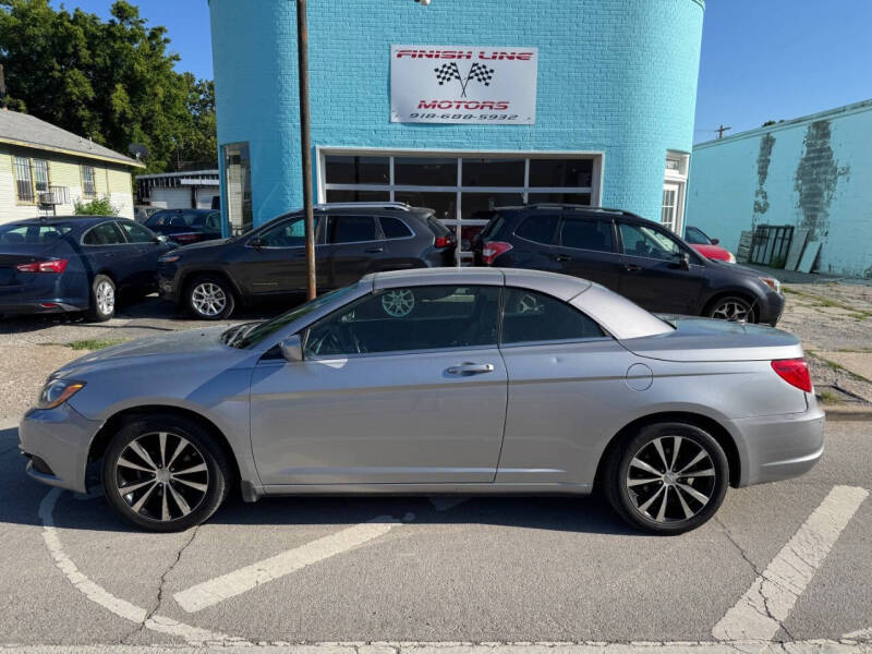 2013 Chrysler 200 S