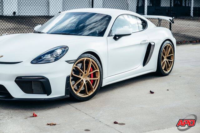 2020 Porsche 718 Cayman GT4
