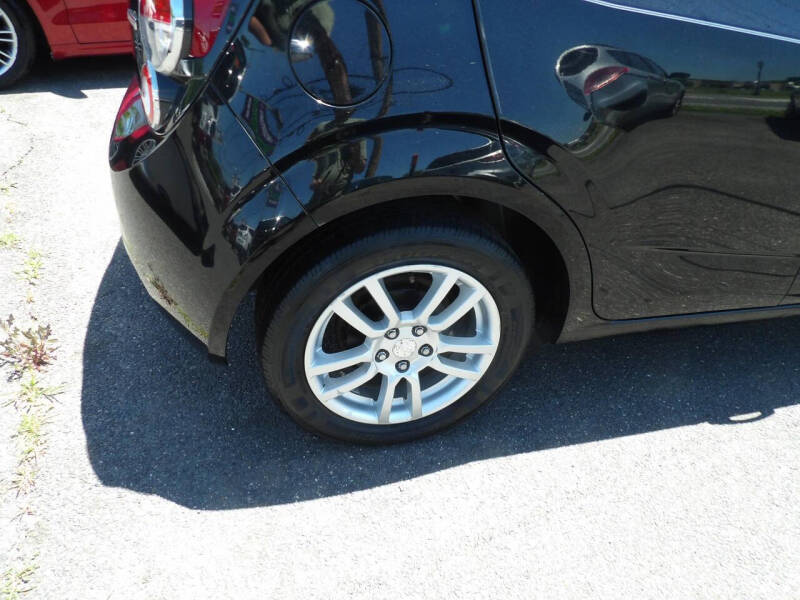 2016 Chevrolet Sonic LT Auto