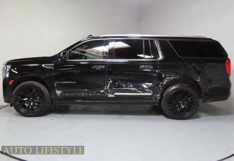 2023 GMC Yukon XL Denali