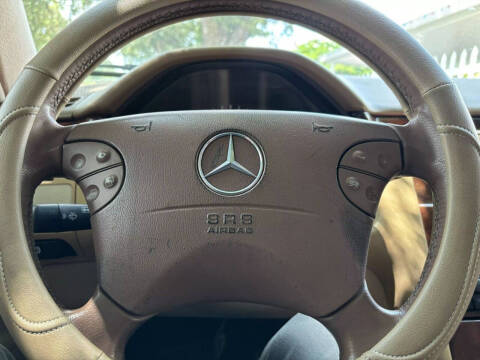 2002 Mercedes-Benz E-Class E 320