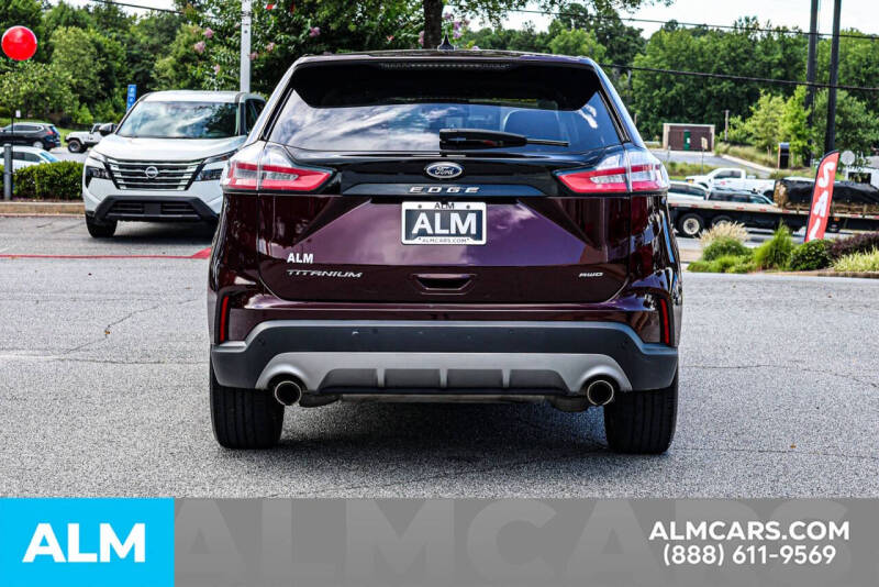 2024 Ford Edge Titanium