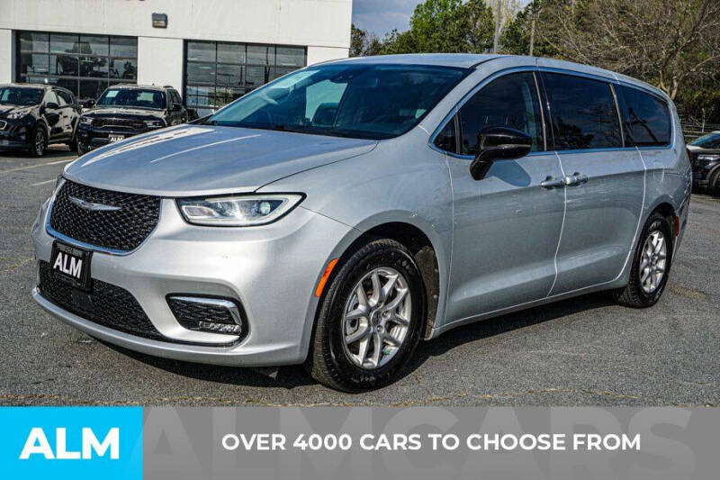 2024 Chrysler Pacifica Touring L