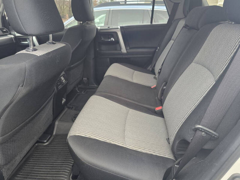 2023 Toyota 4Runner SR5 - Photo 8