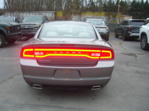 2011 Dodge Charger SE