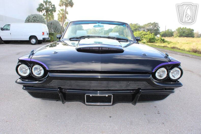 1964 Ford Thunderbird