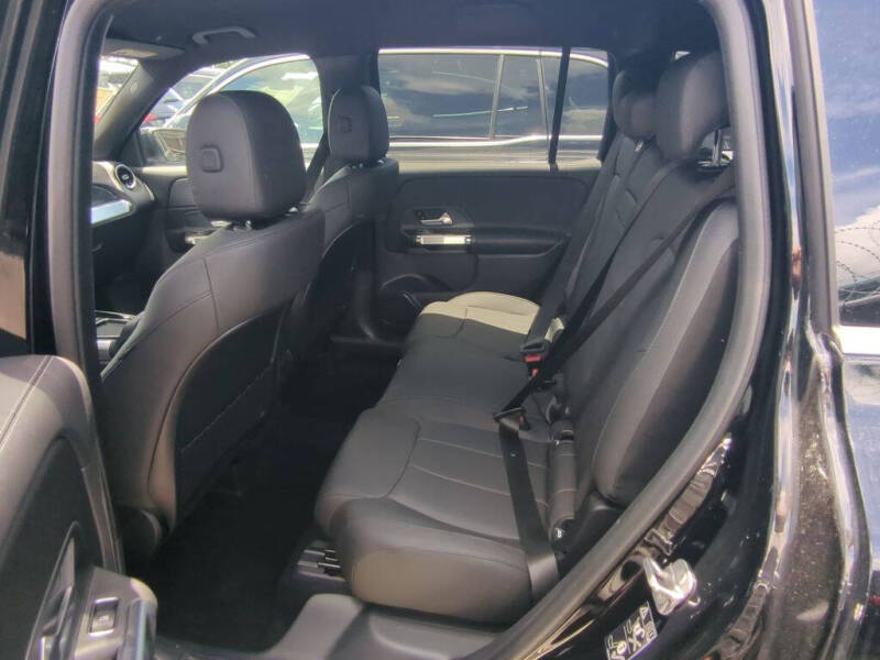 2025 Mercedes-Benz GLB GLB 250