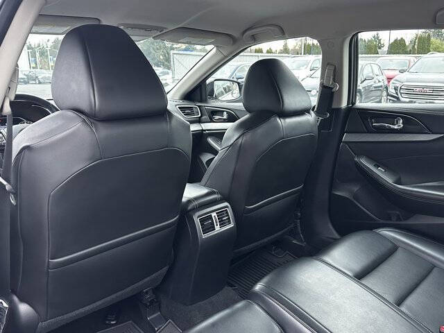 2017 Nissan Maxima Platinum