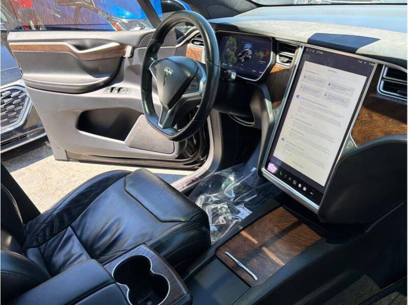 2017 Tesla Model X