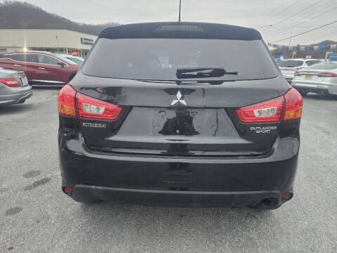 2016 Mitsubishi Outlander Sport ES