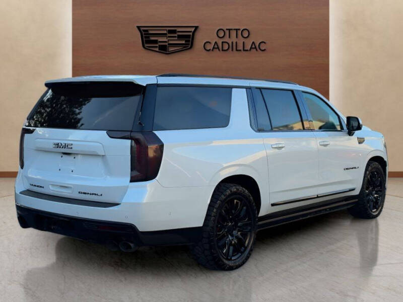 2023 GMC Yukon XL Denali Ultimate