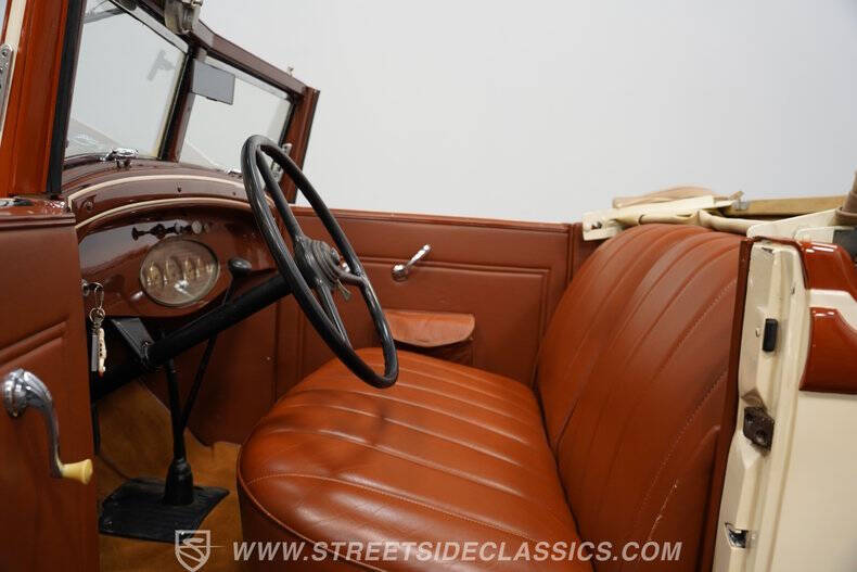 1932 Chrysler Cirrus