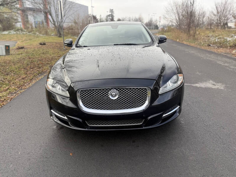 2013 Jaguar XJ