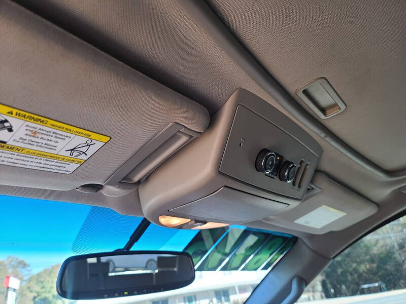 2013 Nissan Armada Platinum