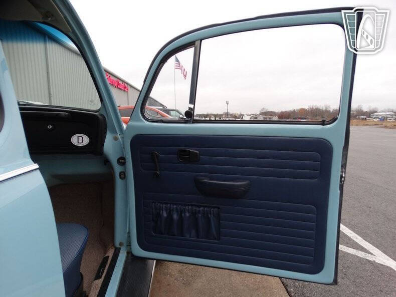 1972 Volkswagen Beetle