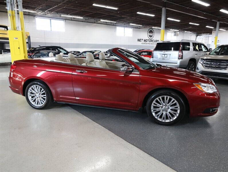 2013 Chrysler 200 Limited