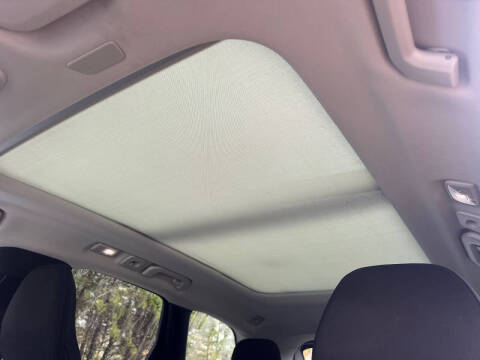 2024 Volvo XC60 B5 Core Dark Theme