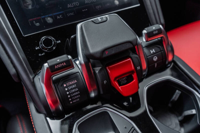 2021 Lamborghini Urus