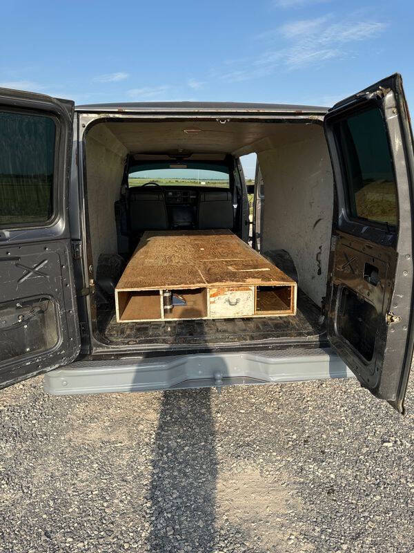1991 Ford E-150