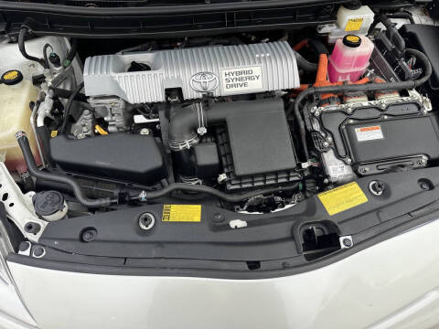 2013 Toyota Prius Three