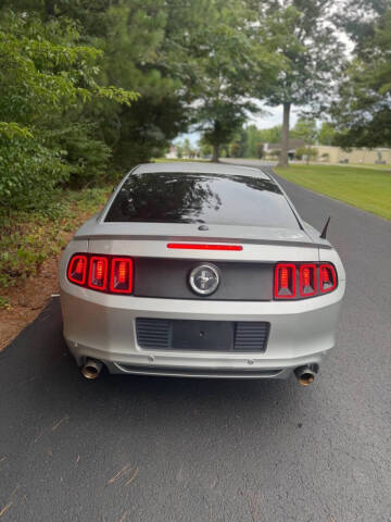 2014 Ford Mustang V6 Premium