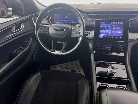 2022 Jeep Grand Cherokee L Altitude