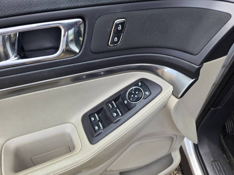 2011 Ford Explorer