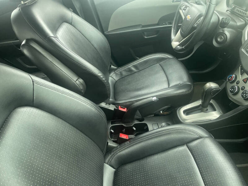 2015 Chevrolet Sonic LTZ Auto