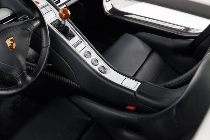 2004 Porsche Carrera GT