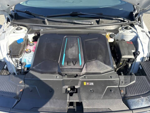 2024 Hyundai Ioniq 5 SE