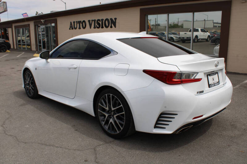 2017 Lexus RC 200t