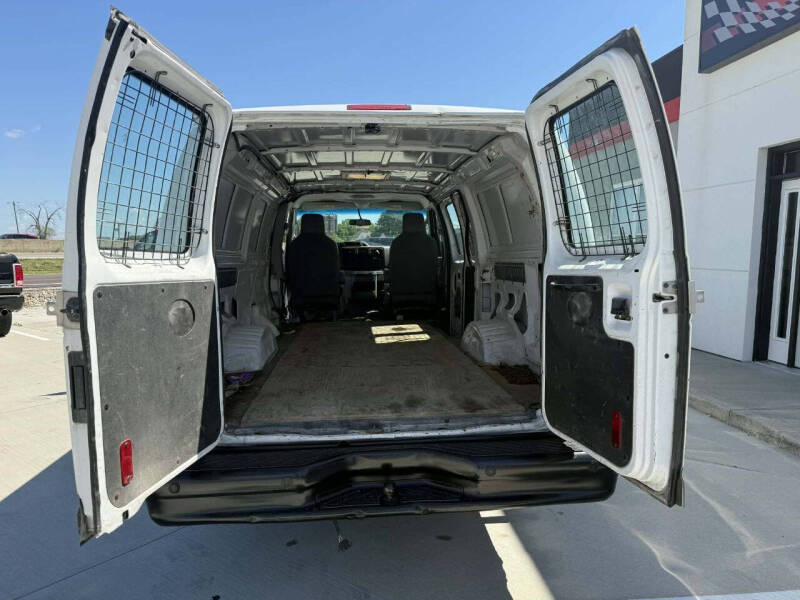 2014 Ford E-Series E-350 SD