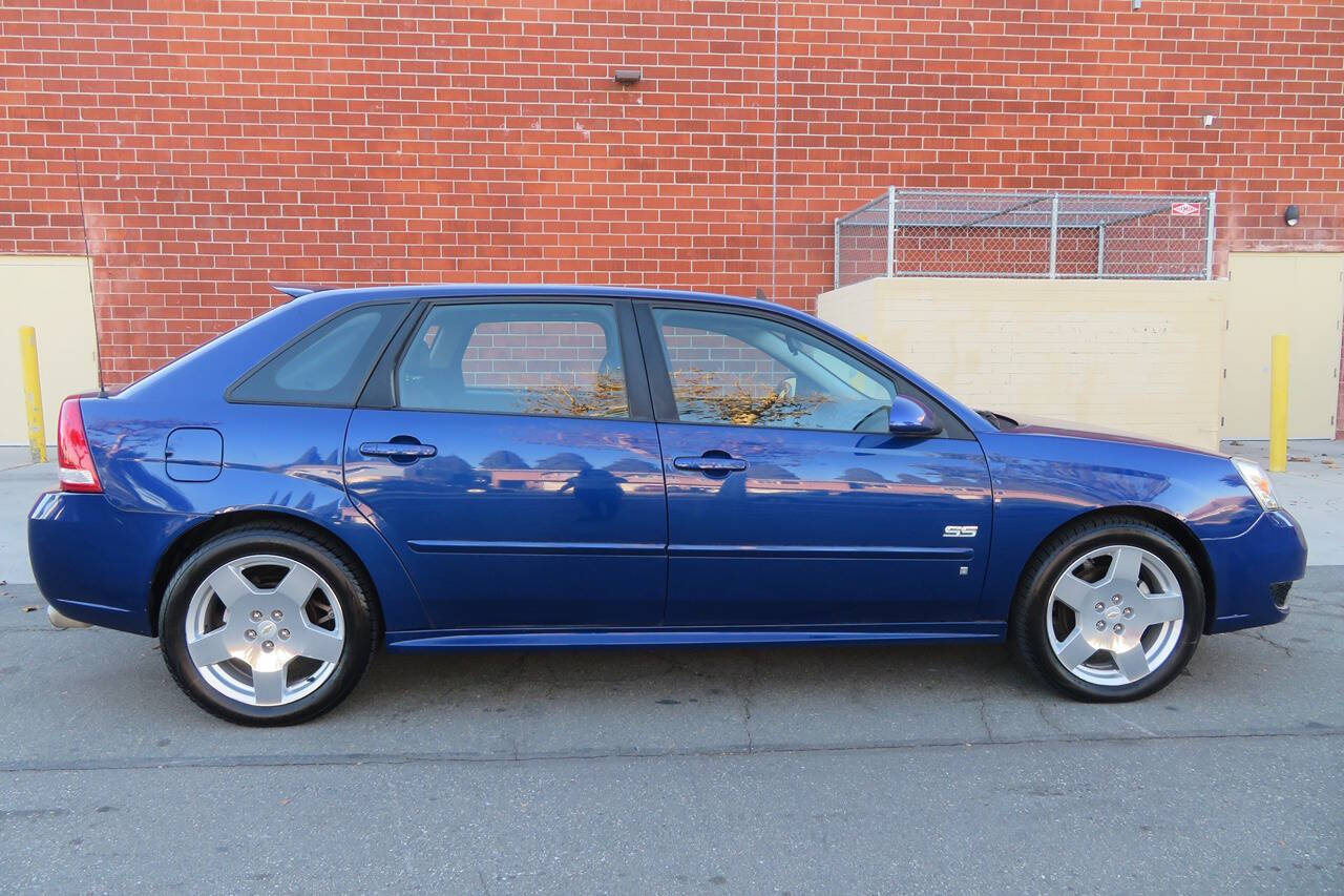 2007 Chevrolet Malibu Maxx for sale at The Car Vendor LLC in Bellflower, CA