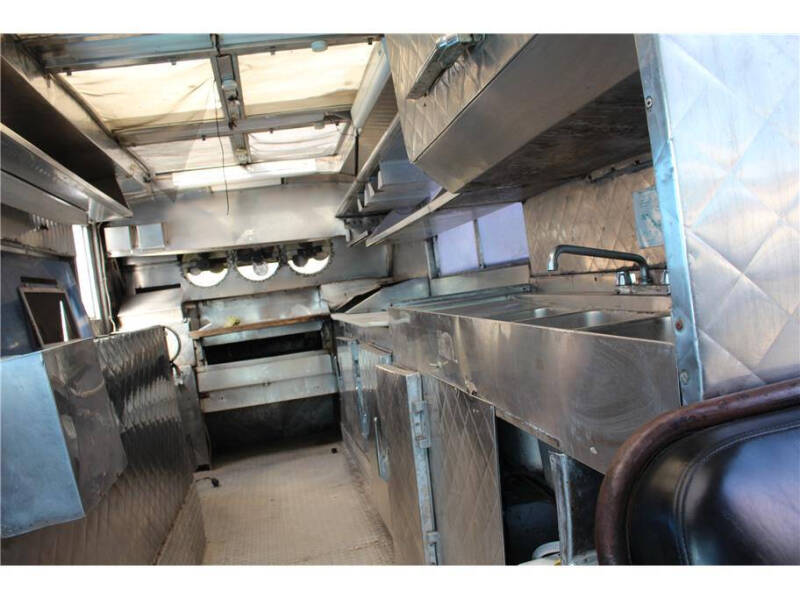 1983 Chevrolet P30 Forward Control Chassis