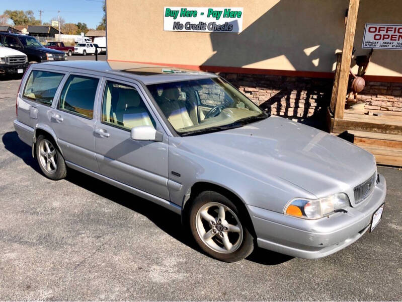 1998 Volvo V70 Base's photo