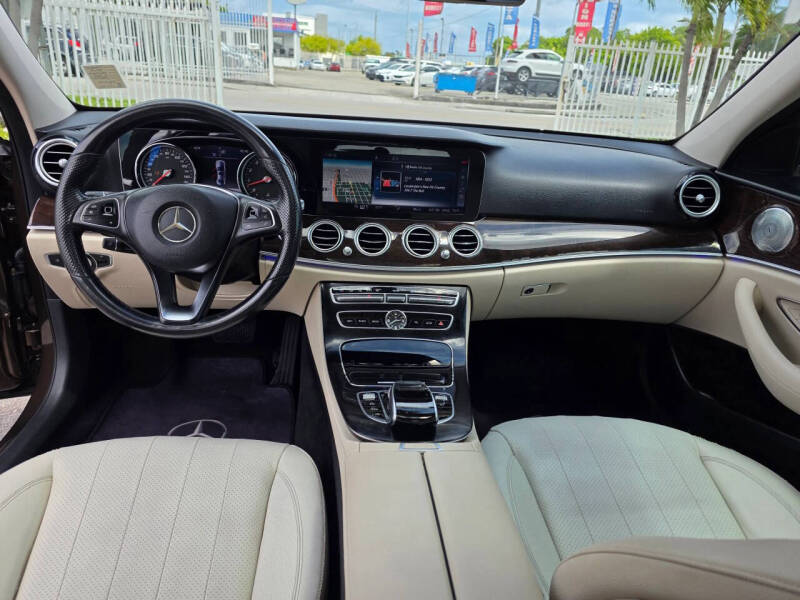 2017 Mercedes-Benz E-Class E 300