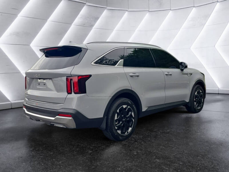2025 Kia Sorento S