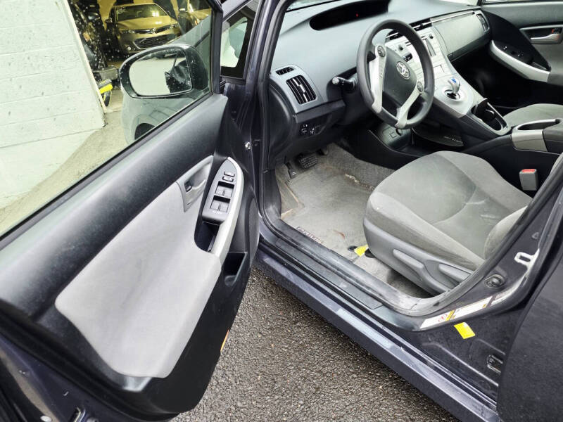 2014 Toyota Prius Four