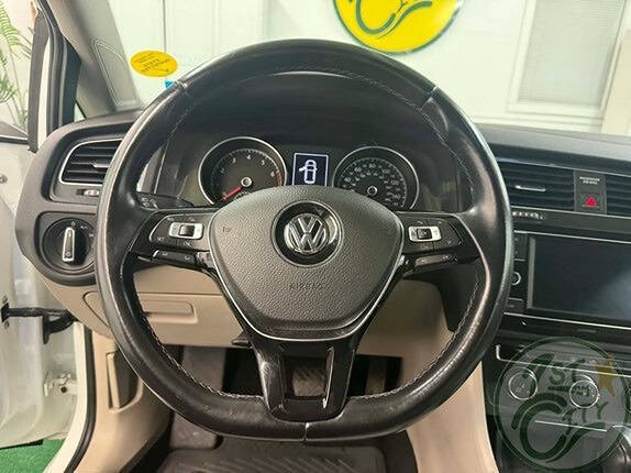2018 Volkswagen Golf TSI S