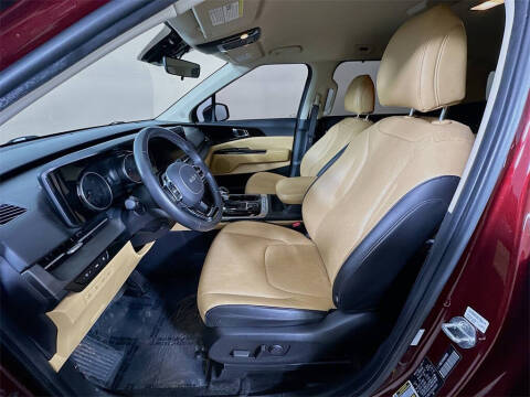 2022 Kia Carnival EX