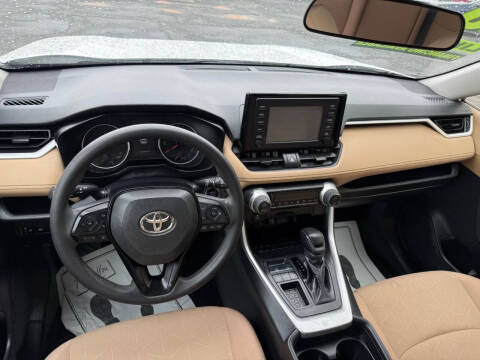 2019 Toyota RAV4 XLE
