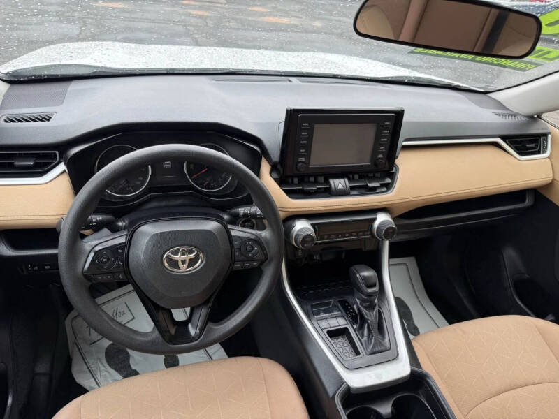 2019 Toyota RAV4 XLE