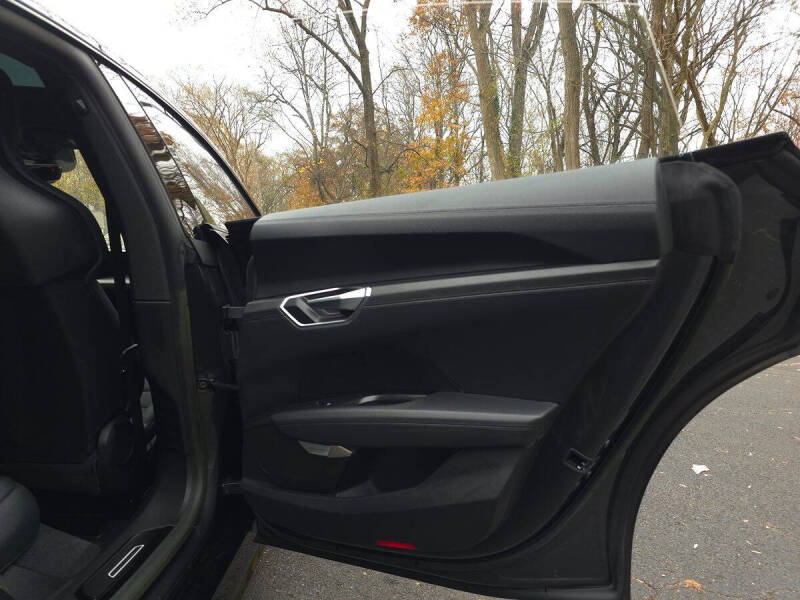 2023 Audi e-tron GT quattro Prestige