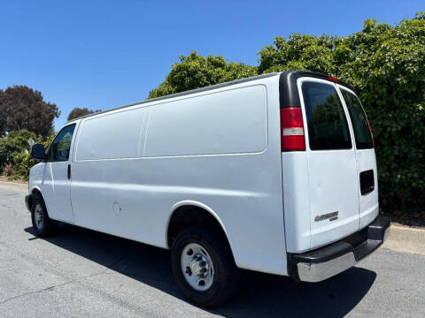 2013 Chevrolet Express 2500